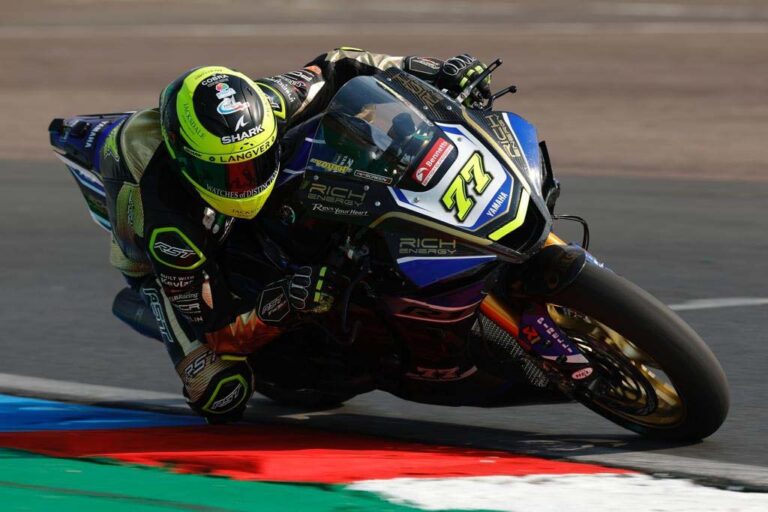 Tough Test For Kyle At Thruxton